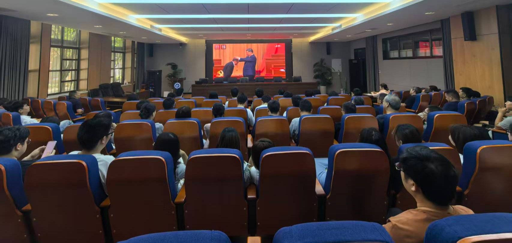 安全学院3.jpg